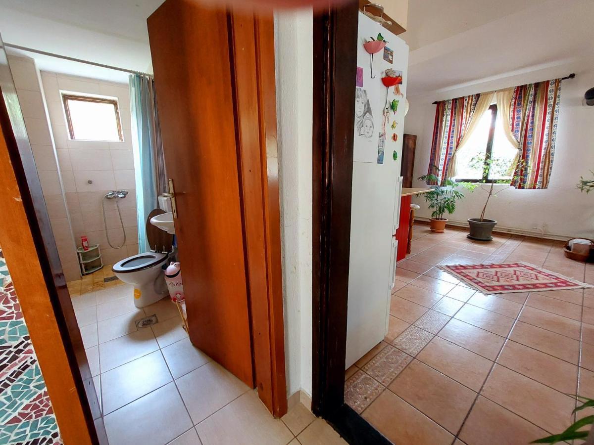 Impeccable Apartment With View In Dolna Matka Szkopje Kültér fotó